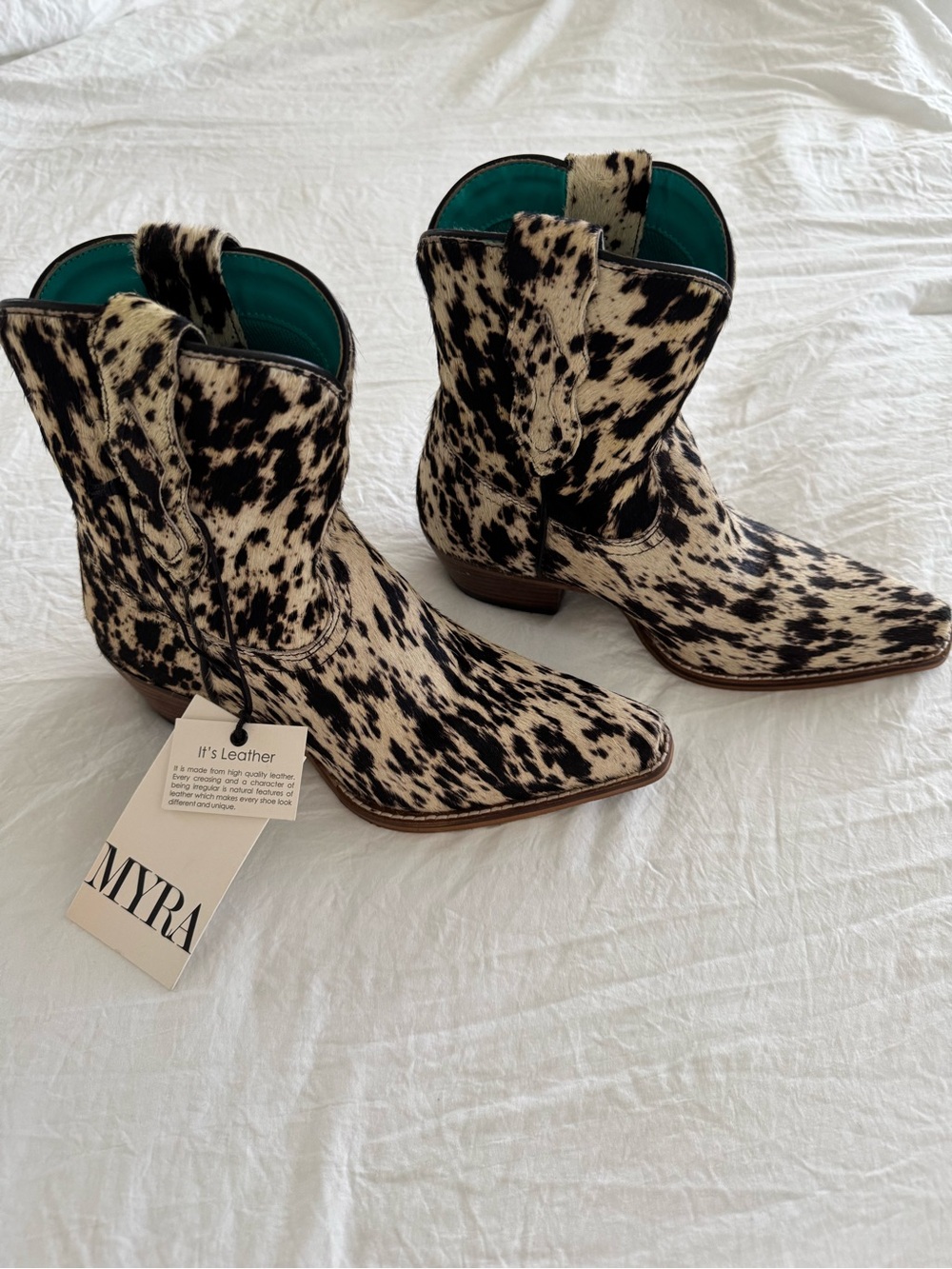 NWT MYRA Cow Bow Western Hairon Leather Booties - Picture 4 of 11